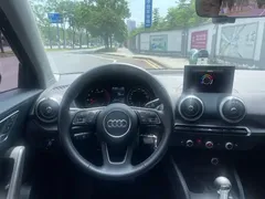 2022 Audi Q2L 35 TFSI Entry — фото 12