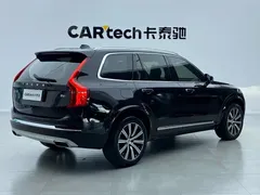2021 Volvo XC90 7-seat, чёрный — фото 3