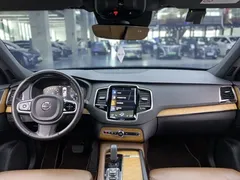 2021 Volvo XC90 7-seat, чёрный — фото 14