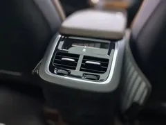 2021 Volvo XC90 7-seat, чёрный — фото 25