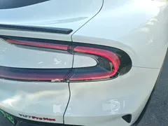 2025 Xiaomi YU7 RWD Long Range, белый — фото 8