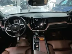 2021 Volvo XC60 4WD Luxury, синий — фото 10