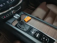 2021 Volvo XC60 4WD Luxury, синий — фото 14