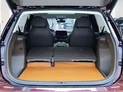 2022 Volkswagen Viloran 380TSI Premium — фото 33