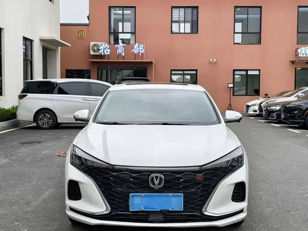 2021 Changan Eado PLUS Blue Whale NE 1.4T GDI DCT Premium