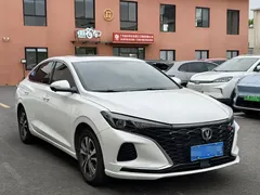 2021 Changan Eado PLUS Blue Whale NE 1.4T GDI DCT Premium, белый — фото 3