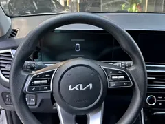 2023 Kia Seltos 1.5L CVT Comfort, белый — фото 11