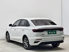 2023 Geely Emgrand 4th Gen Champion 1.5L CVT Premium, белый — фото 6