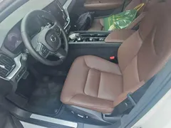 2022 Volvo S60 B4 Luxury, белый — фото 4