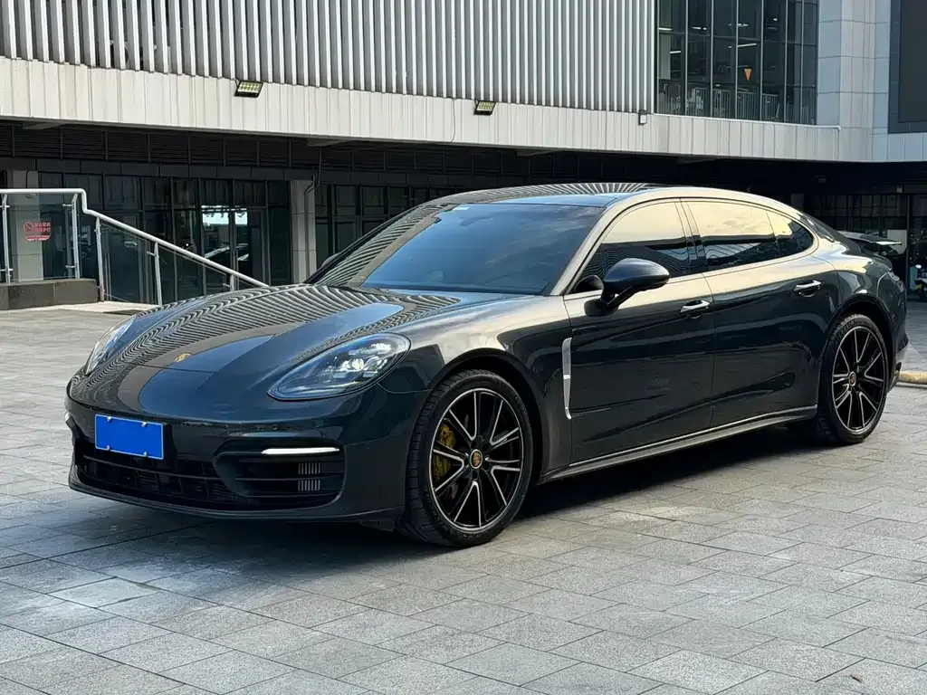 2023 Porsche Panamera Executive 2.9T