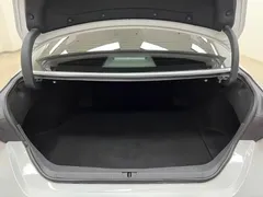 2022 Toyota Avalon Hybrid 2.5L Luxury, белый — фото 13