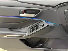 2022 Toyota Avalon Hybrid 2.5L Luxury, белый — фото 25