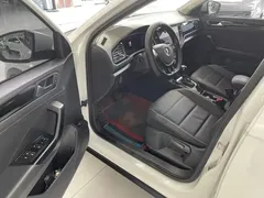 2021 Volkswagen T-Roc 280TSI DSG 2WD Comfort, белый — фото 6