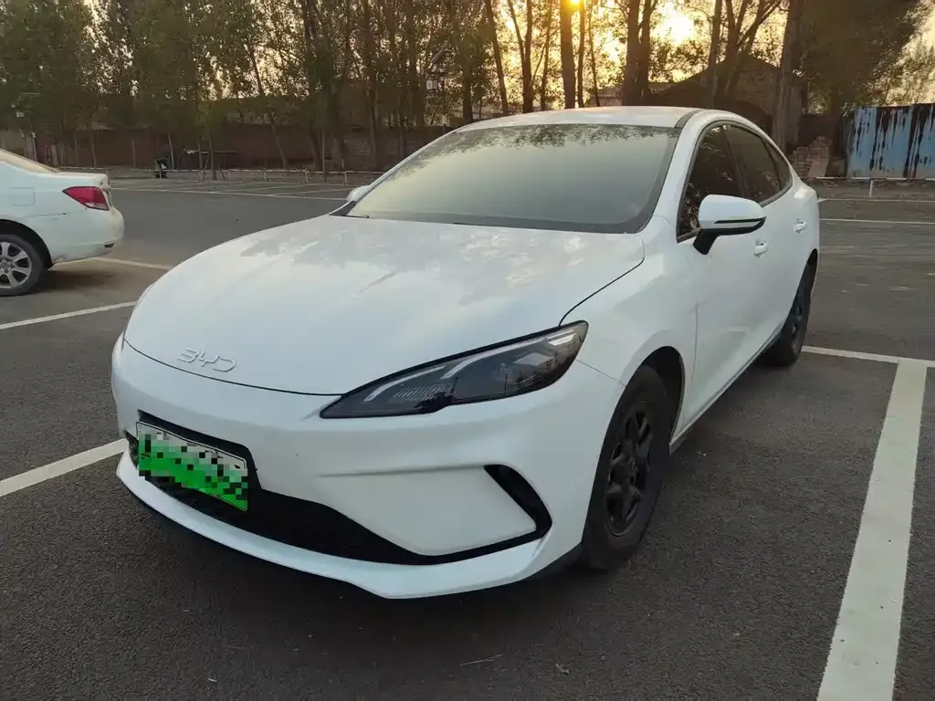 2025 BYD Seal 05 PHEV DM-i Smart Drive 55km Luxury