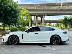 2021 Porsche Panamera GTS 4.0T, белый — фото 3