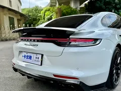 2021 Porsche Panamera GTS 4.0T, белый — фото 7