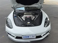 2021 Porsche Panamera GTS 4.0T, белый — фото 10