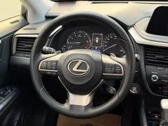 2020 Lexus RX 300 2WD Elite — фото 17