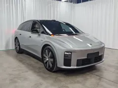 2025 Li Auto i6 4WD Standard — фото 3