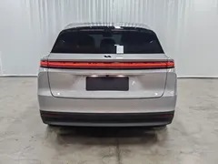 2025 Li Auto i6 4WD Standard — фото 5