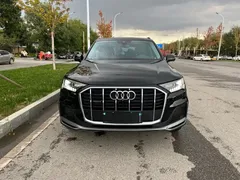 2021 Audi Q7 55 TFSI quattro S line Sport, чёрный — фото 2