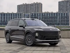 2026 Nio ES8 6-seat Executive Luxury, чёрный — фото 3
