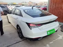 2022 Hyundai Elantra 1.5L CVT GLX Elite, белый — фото 5