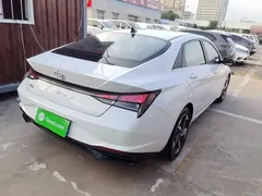2022 Hyundai Elantra 1.5L CVT GLX Elite, белый — фото 7