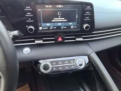 2022 Hyundai Elantra 1.5L CVT GLX Elite, белый — фото 13