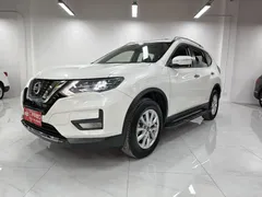 2022 Nissan X-Trail 2.0L 2WD Premium, белый — фото 1