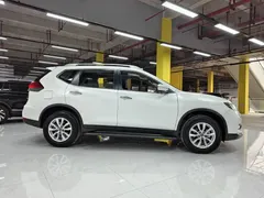 2022 Nissan X-Trail 2.0L 2WD Premium, белый — фото 5