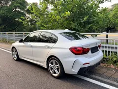 2023 BMW 1 Series 120i M Sport Night Edition, белый — фото 3