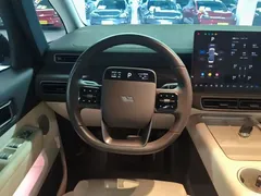 2024 Li Auto MEGA Ultra, белый — фото 11