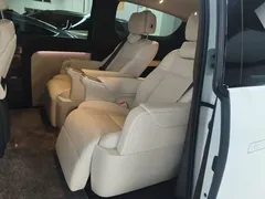 2024 Li Auto MEGA Ultra, белый — фото 17