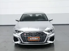 2021 Audi A3 Sedan 35 TFSI Sport — фото 3