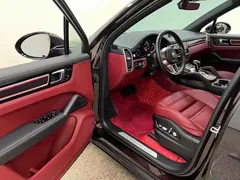 2021 Porsche Cayenne 3.0T, чёрный — фото 12