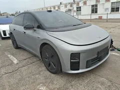 2025 Li Auto i6 2WD Standard — фото 8