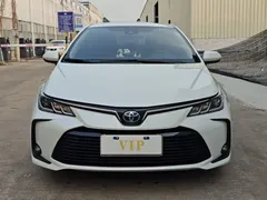 2021 Toyota Corolla Hybrid 1.8L E-CVT Elite, белый — фото 2