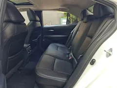 2021 Toyota Corolla Hybrid 1.8L E-CVT Elite, белый — фото 12