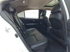 2021 Toyota Corolla Hybrid 1.8L E-CVT Elite, белый — фото 17