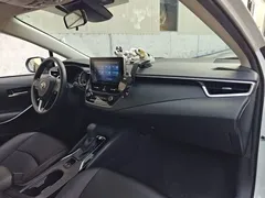 2021 Toyota Corolla Hybrid 1.8L E-CVT Elite, белый — фото 22