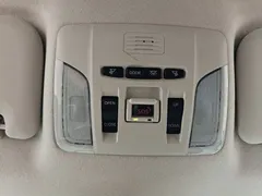 2021 Toyota Corolla Hybrid 1.8L E-CVT Elite, белый — фото 27