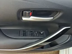 2021 Toyota Corolla Hybrid 1.8L E-CVT Elite, белый — фото 30