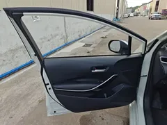 2021 Toyota Corolla Hybrid 1.8L E-CVT Elite, белый — фото 31