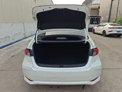 2021 Toyota Corolla Hybrid 1.8L E-CVT Elite, белый — фото 37