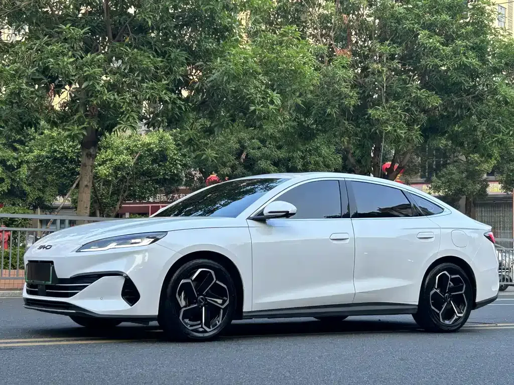 2024 BYD Seal 06 DM-i PHEV 120KM Flagship