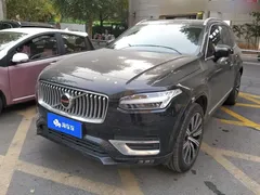2021 Volvo XC90 7-seat, чёрный — фото 1