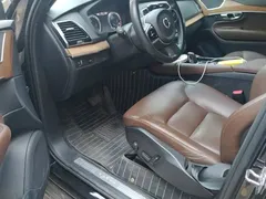 2021 Volvo XC90 7-seat, чёрный — фото 9