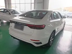 2022 Geely Emgrand 4th Gen 1.5L MT Luxury, белый — фото 7
