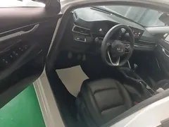 2022 Geely Emgrand 4th Gen 1.5L MT Luxury, белый — фото 16